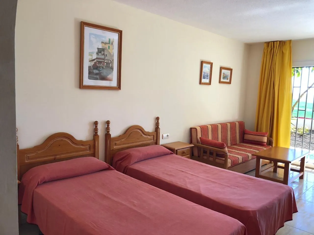 Apartamentos Parque Carolina Costa Del Silencio Appart hôtel