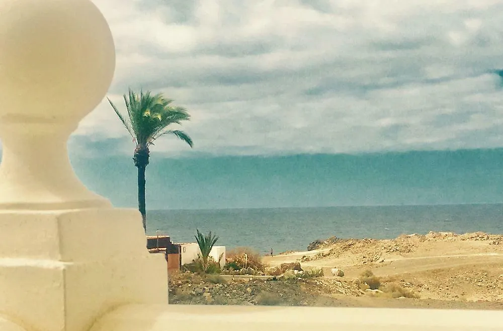 Ξενοδοχείο με διαμερίσματα Apartamentos Parque Carolina Costa Del Silencio
